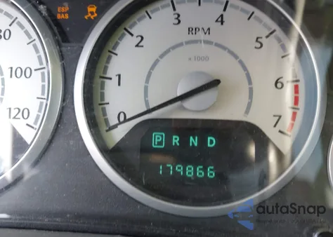 2010 Chrysler Town & Country Touring from USA, damaged, VIN 2A4RR5D15AR381553